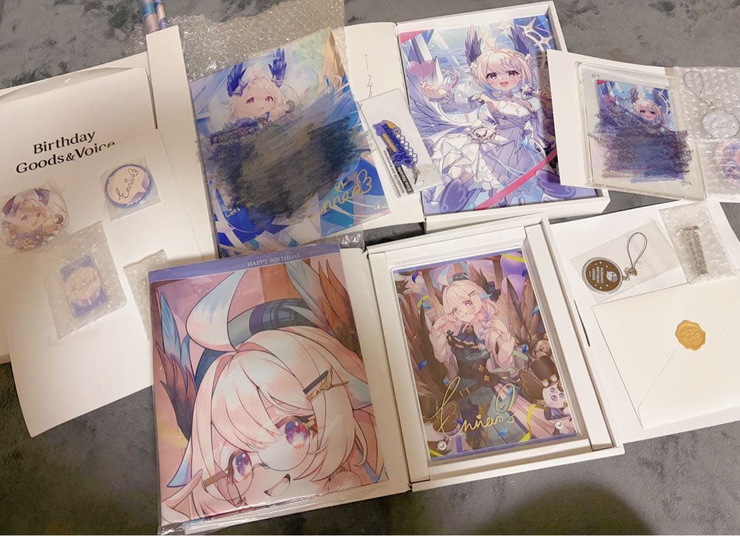 Enna alouette 誕生日グッズ３年分&アクスタグッズ類まとめ売り work】 NIJISANJI EN所属 Enna Alouetteさん(@EnnaAlouette)の誕生日